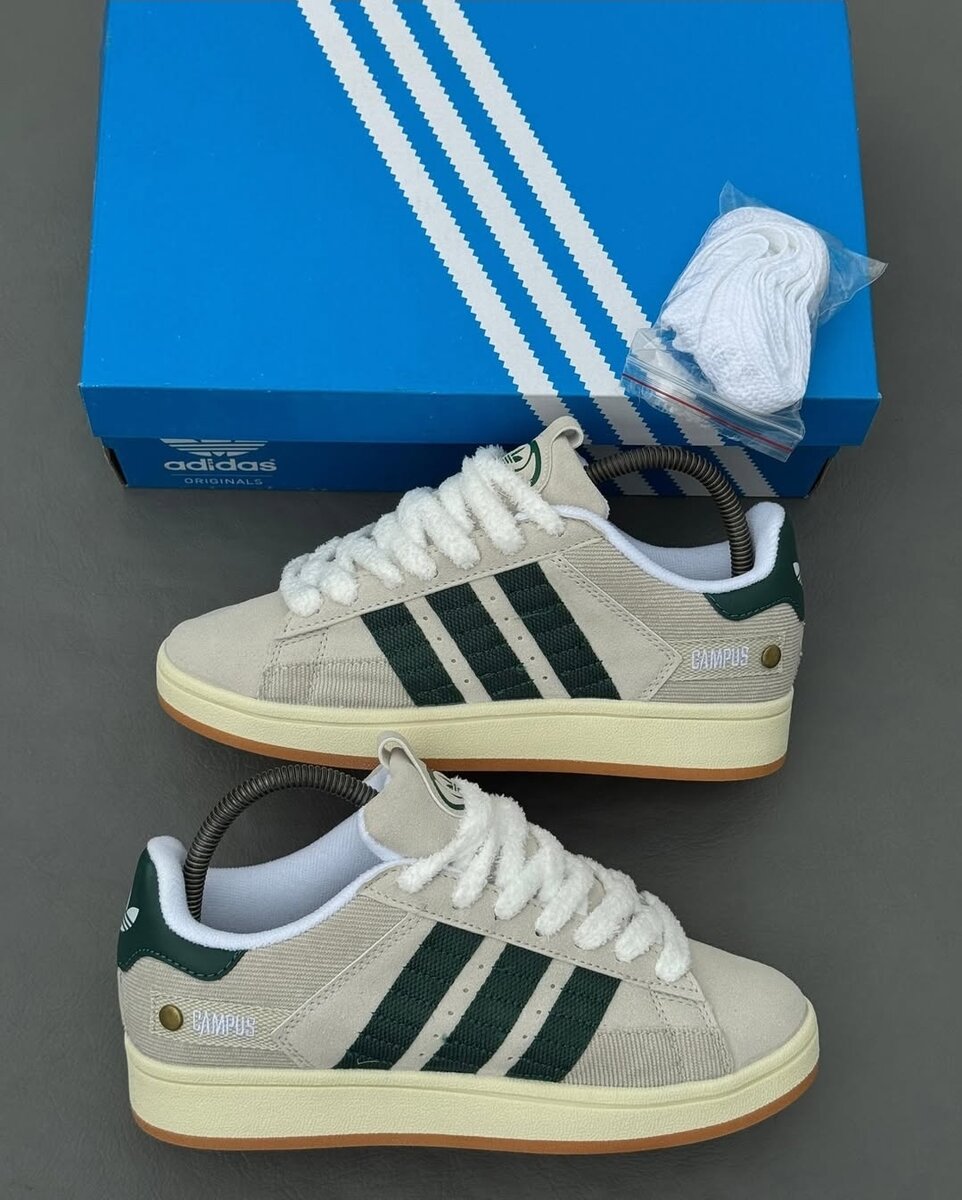 Adidas Campus Sneakers Beige