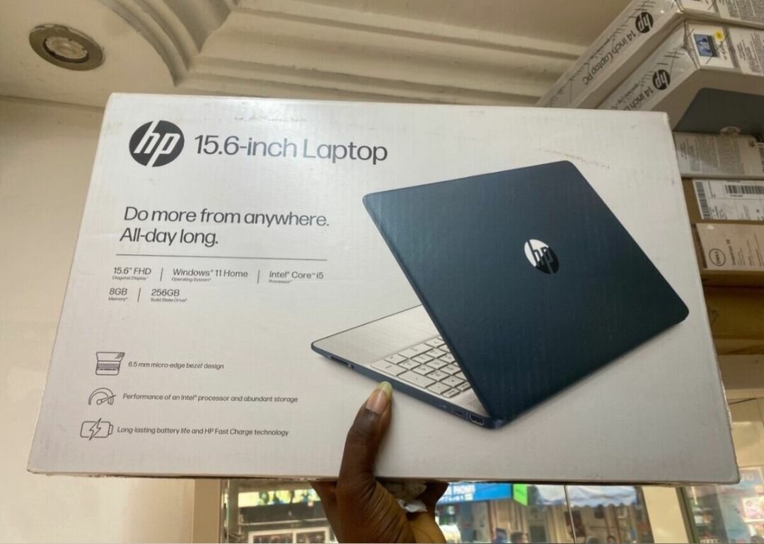 HP LAPTOP