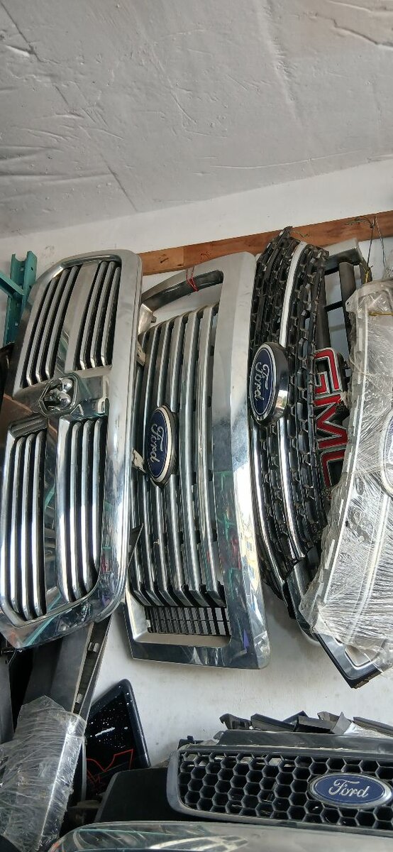 Front sheels and grilles