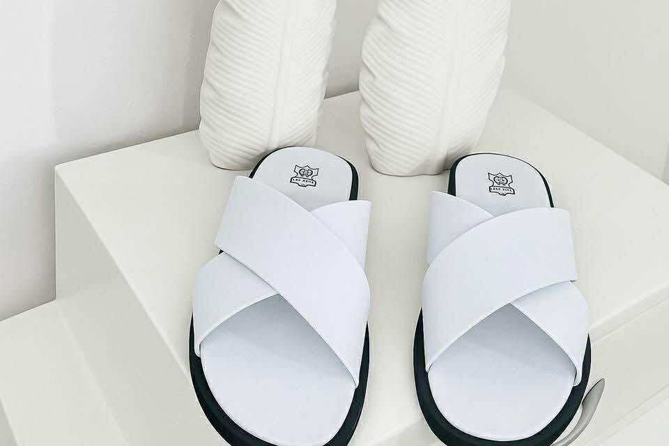 Sandales élégantes unisexes