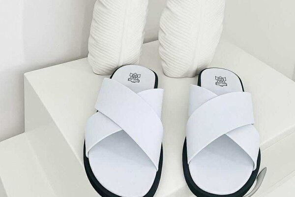 Sandales élégantes unisexes