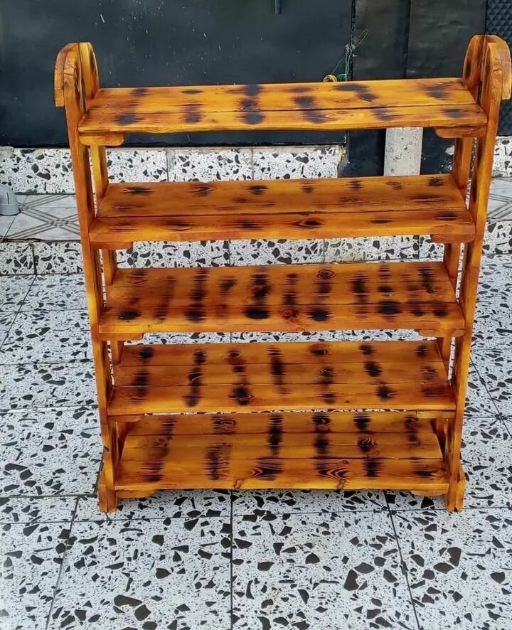 Étagère en bois brûlé à 5 niveaux