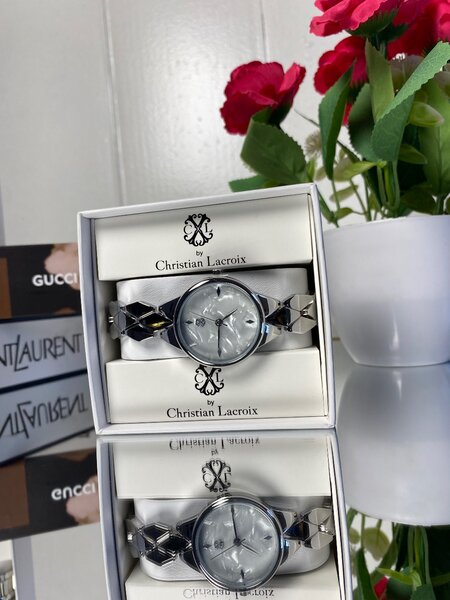 Montre Christian Lacroix
