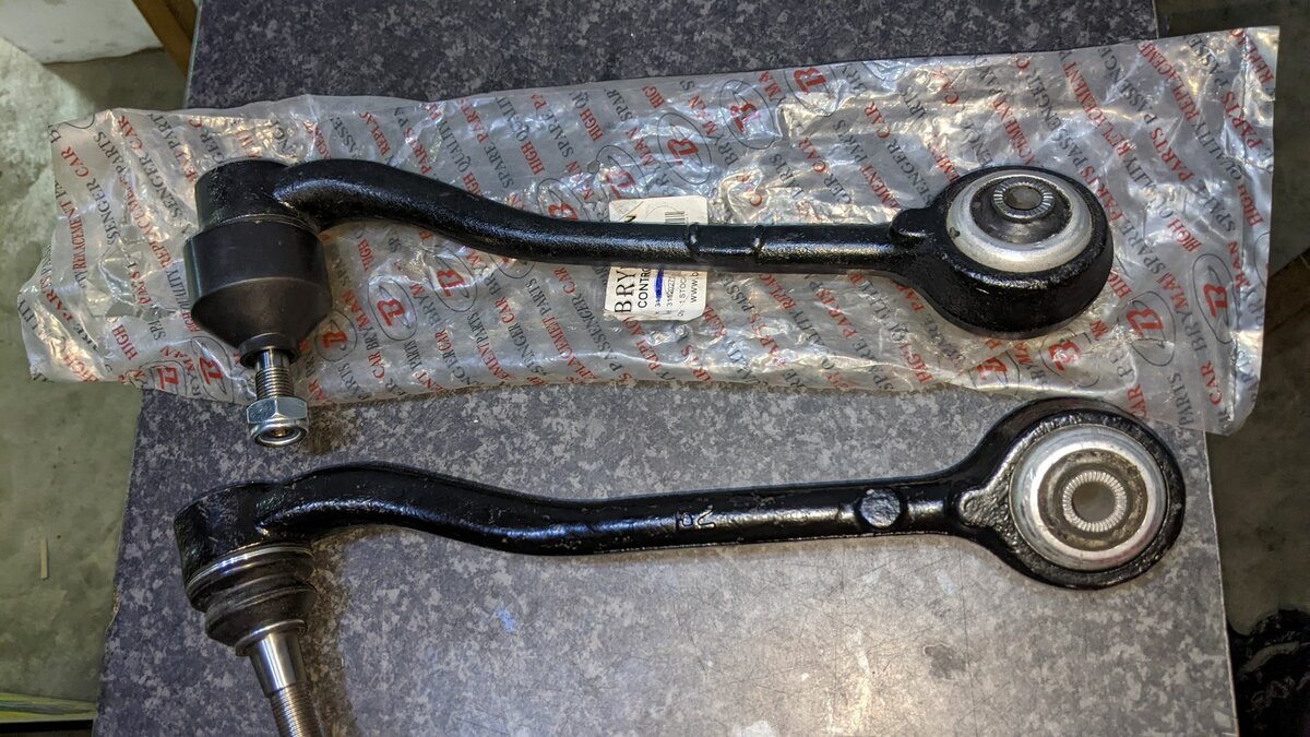Front Lower Control Arms For BMW X5 E53i 2010