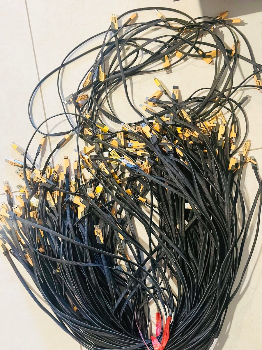 4 in 1 iPhone and Android Super Cable