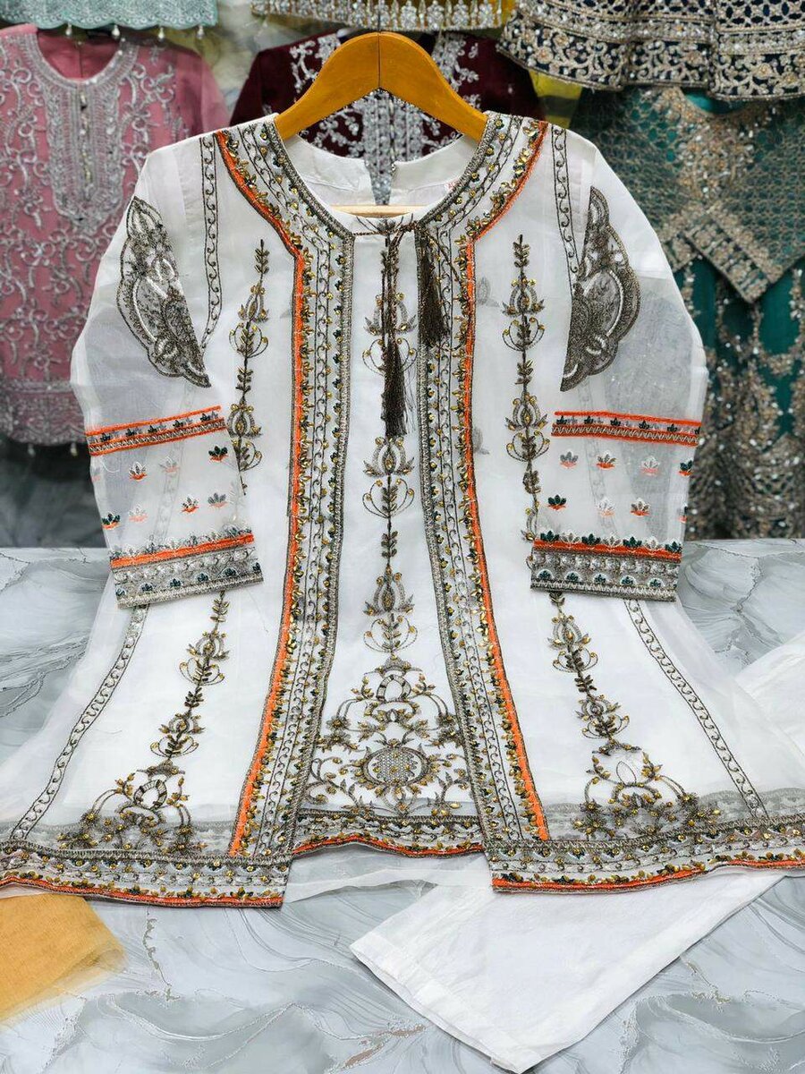 Organza stuff for kids size 26 to 36 dc free