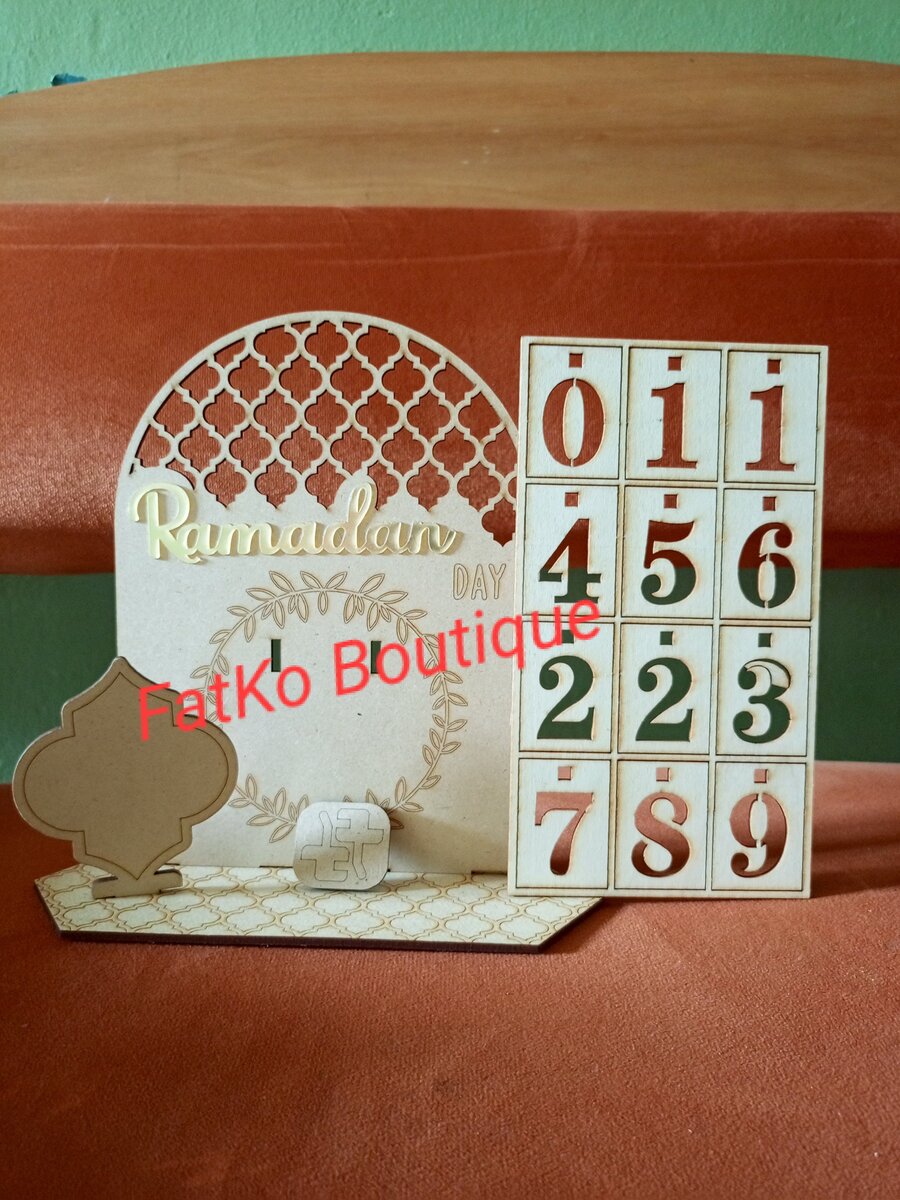 Calendrier en bois Ramadan