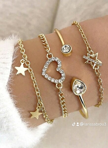 Ensemble chaînes et bracelet