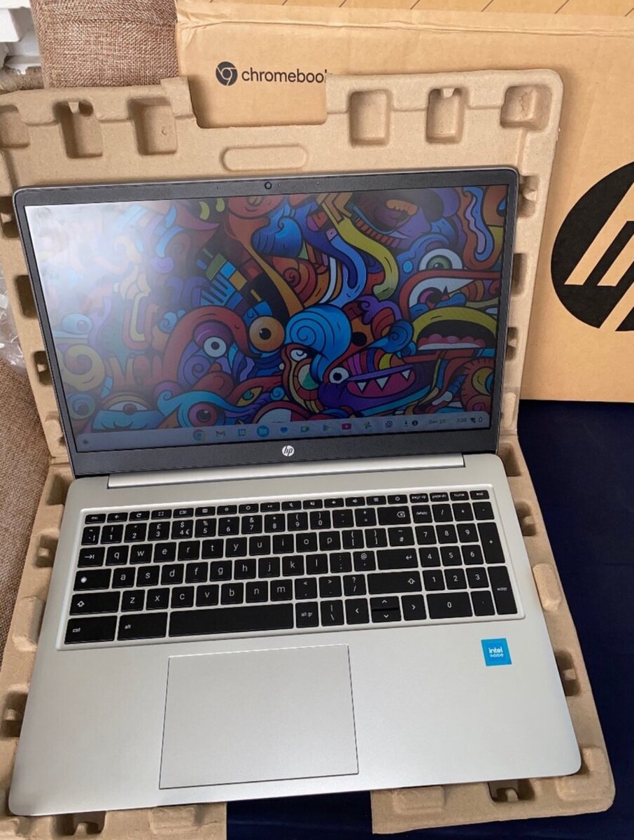 HP Chromebook 15a-na0007