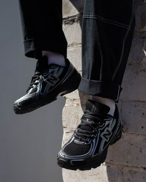 Baskets noires confortables