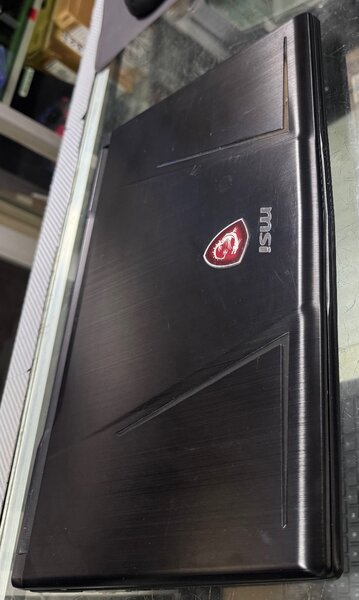 msi ge63 core i7 8th génératio