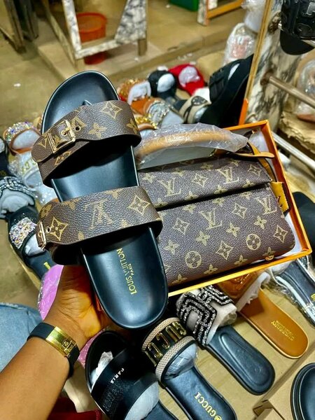 Sac à main élégant en denim