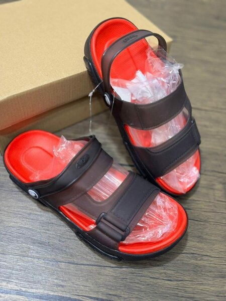 Sandales tres confortable