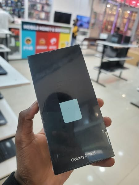 Samsung galaxy Z Fold 5 