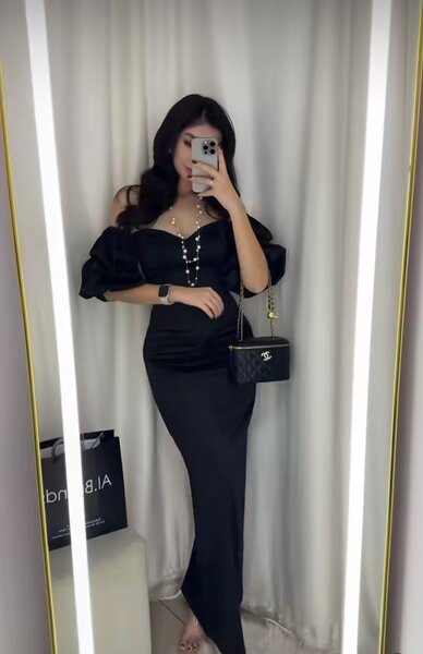 Элегантное шёлковое платье