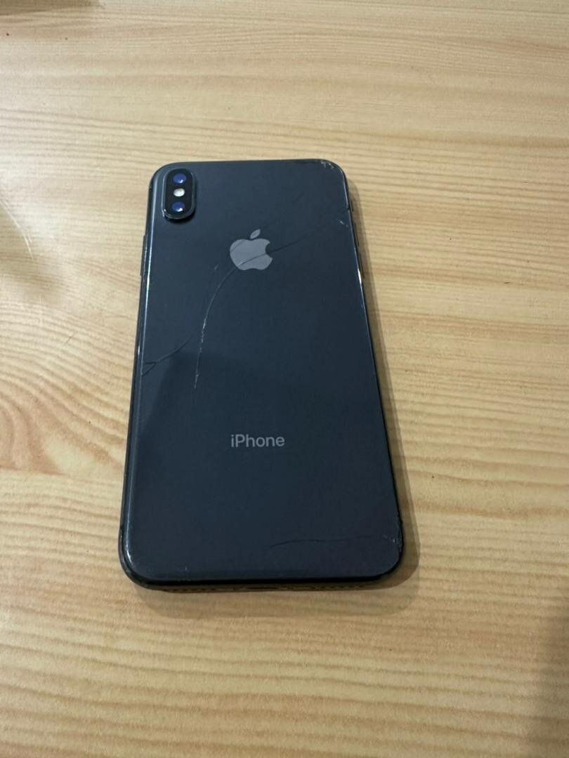 iPhone X noir