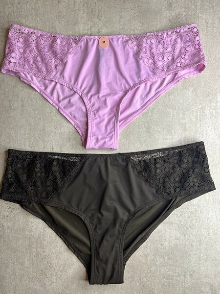 DE PETITE CULOTTE  EN DENTELLE , SANS TRACE, et STRING 