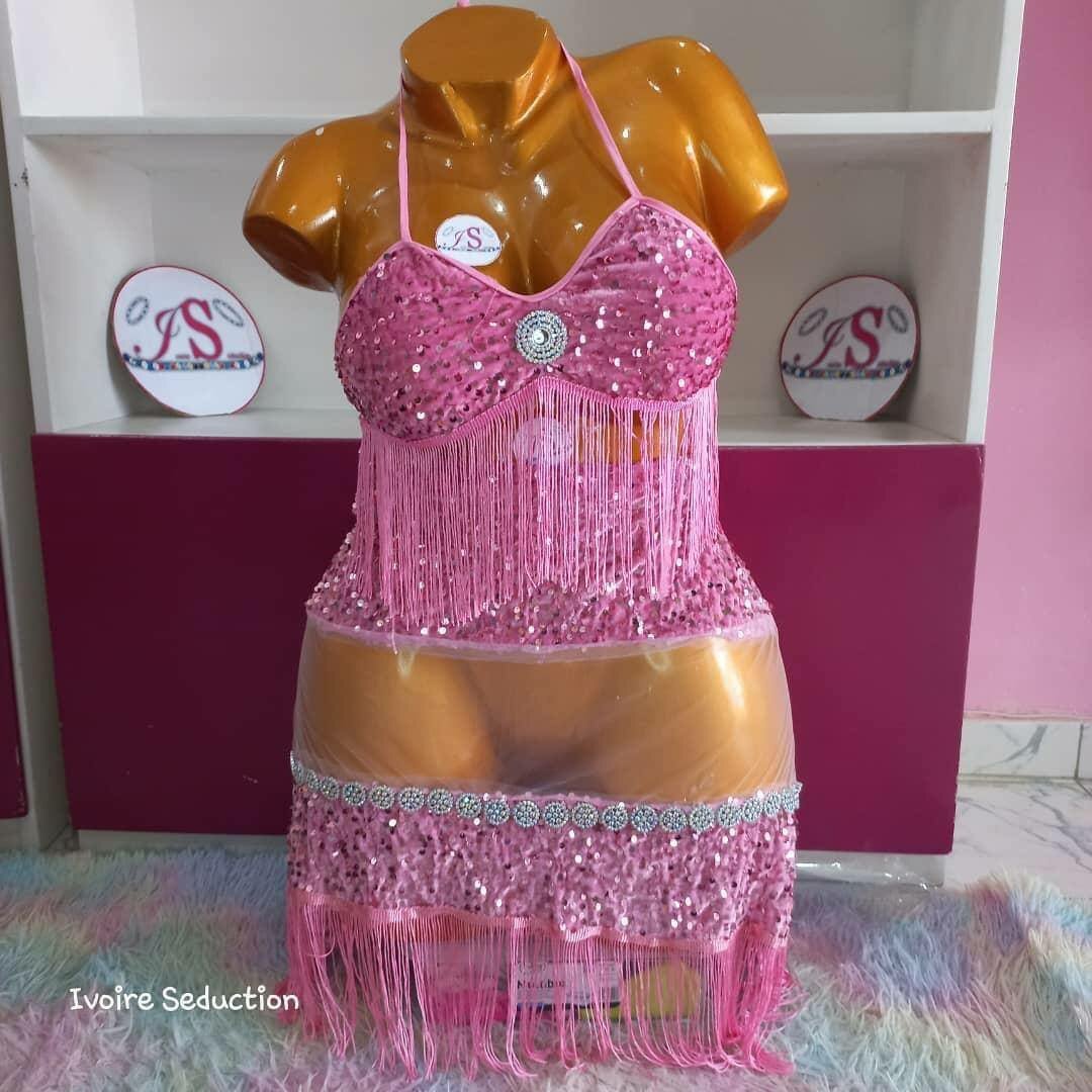 Ensemble de danse scintillant