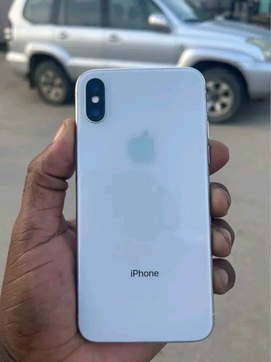 iPhone X