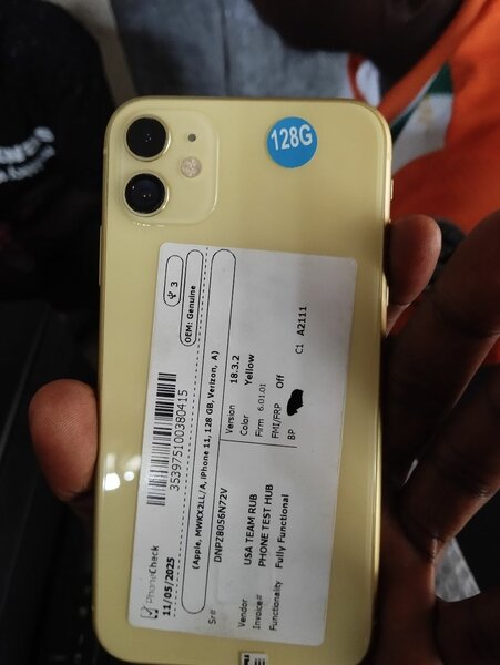 iPhone 11 simple 128 Go