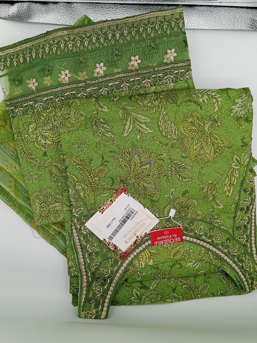 Lawn 3 Peace Suit