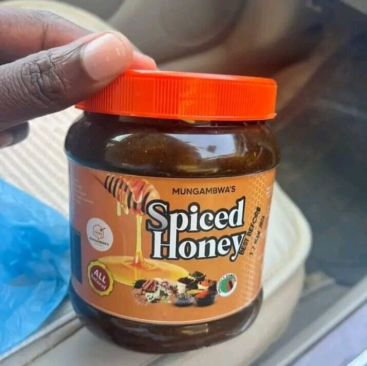 Mungambwas SPICED HONEY