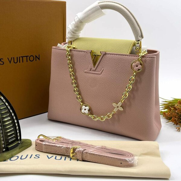 LOUIS VUITTON HANDHELD BAG