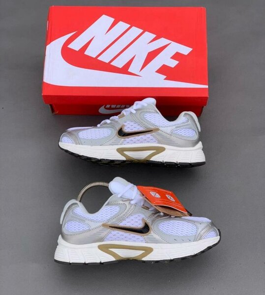 Nike Sneakers Homme Moderne