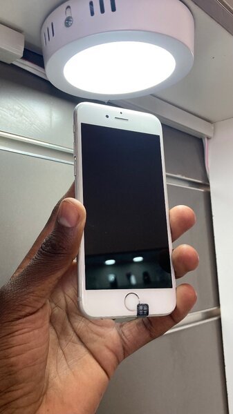 iPHONE 6 64GB FULLY FUNCTIONAL