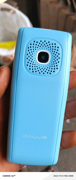 Téléphone portable Calus C8210