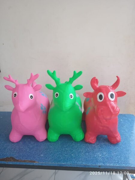 Hochets gonflables colorés