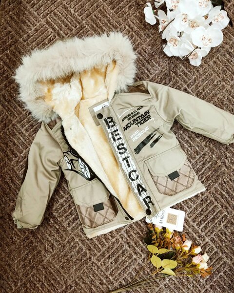 Курточка с мехом, размеры на 06-1-2 годиа,