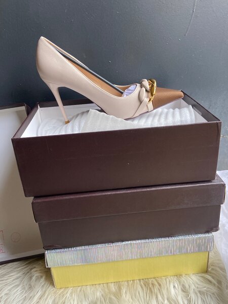 Escarpins élégants bicolores