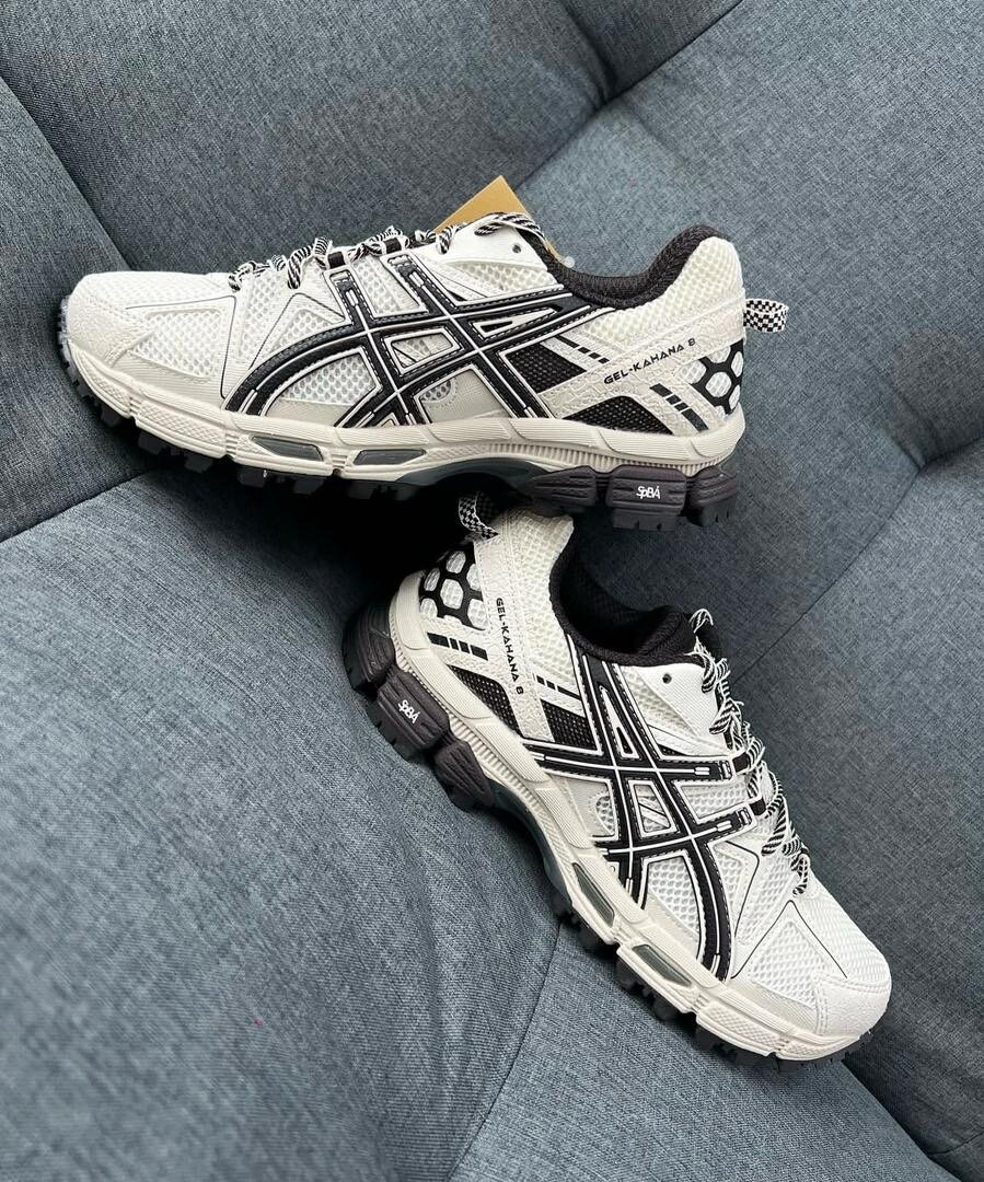 ASICS CLASSIC