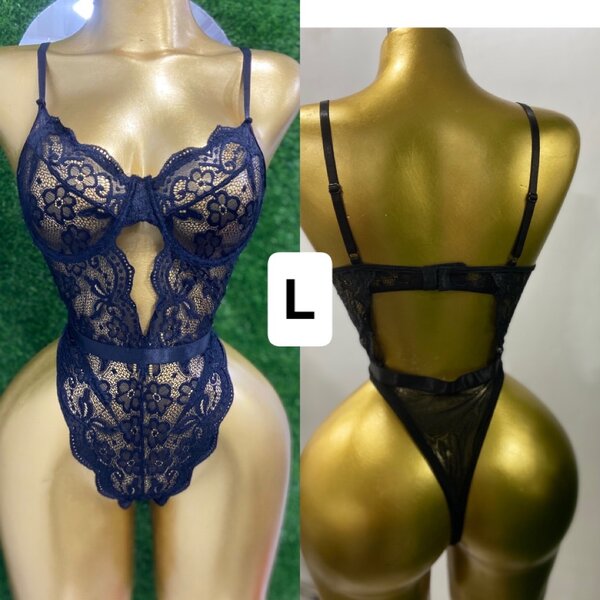 Body en dentelle noire sexy