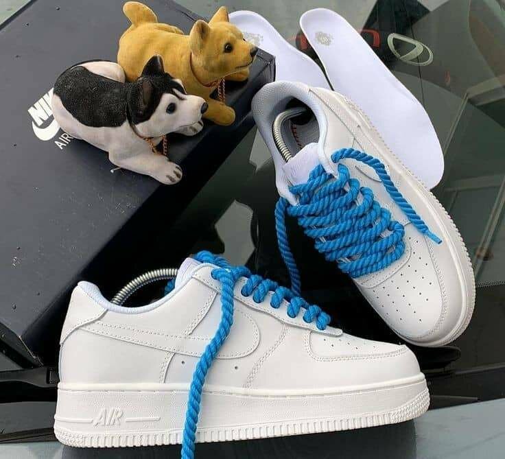 Air force blanc gros lacets bleu