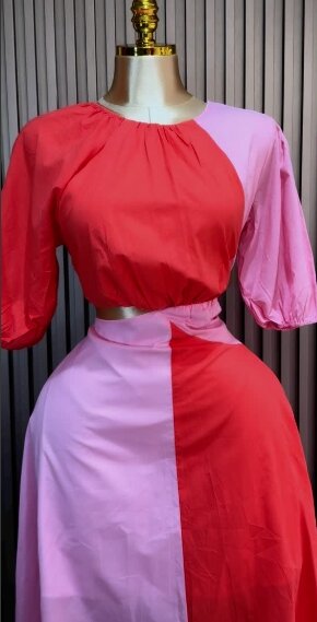 The dress that gives you joy when you step! Size : 8/10/12/14