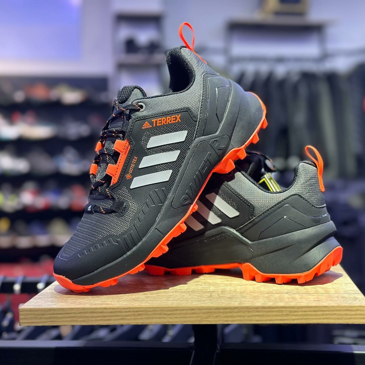 Термо кроссовки размер 40-44