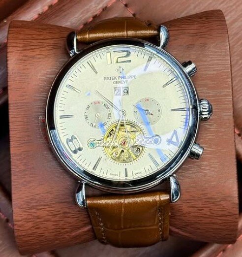 Часы наручные механические