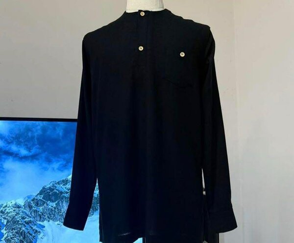 Chemise col mao homme élégante