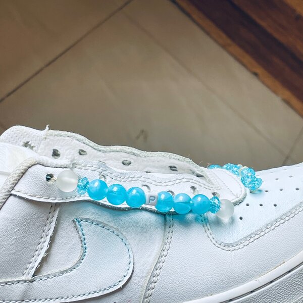 Paradise shoe customization