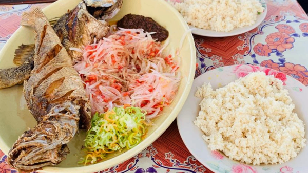 Poisson frit avec Attiéké