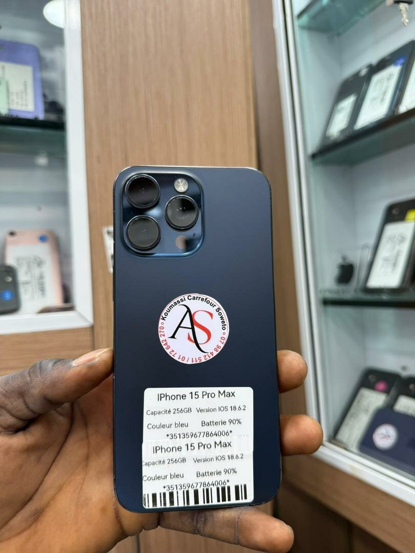 IPHONE 15 Pro Max 256 Go