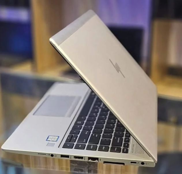CORE I7 HP ELITEBOOK