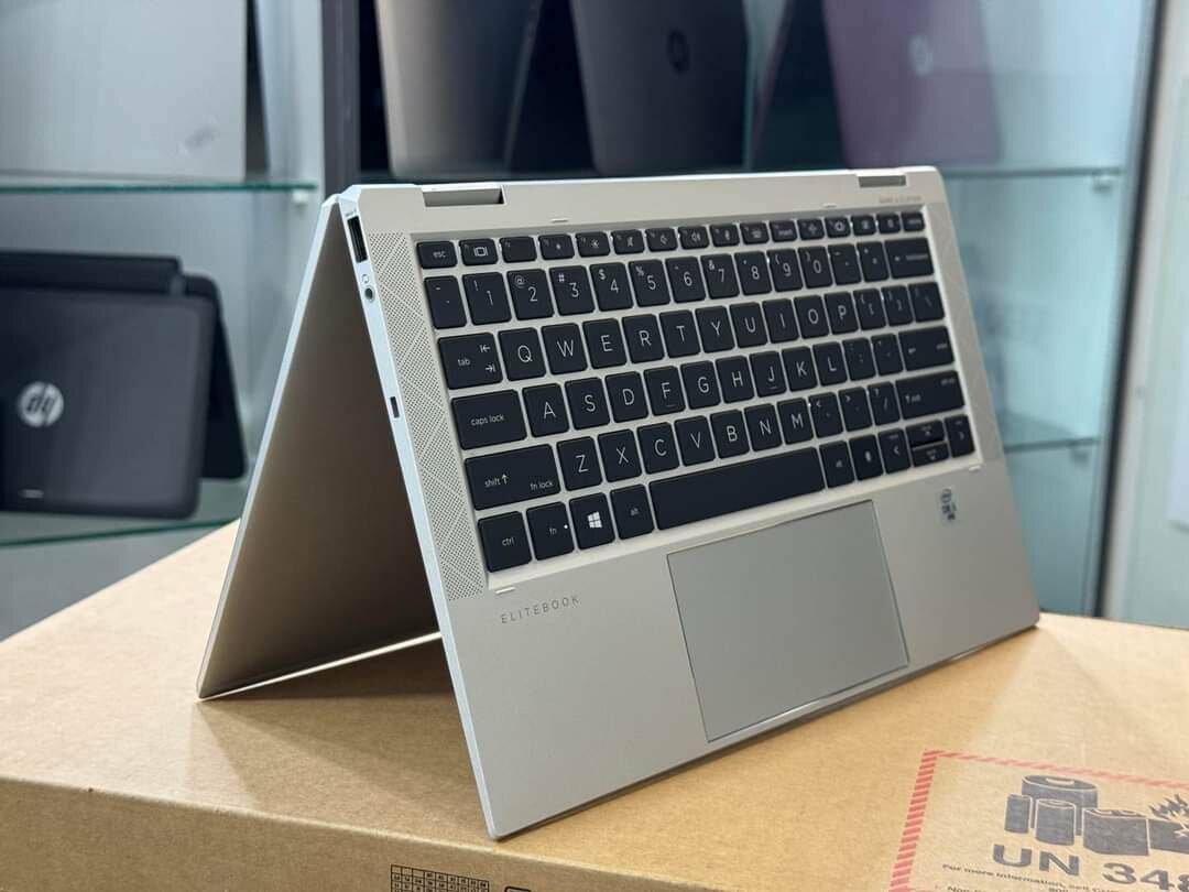 HP EliteBook 1030 G7