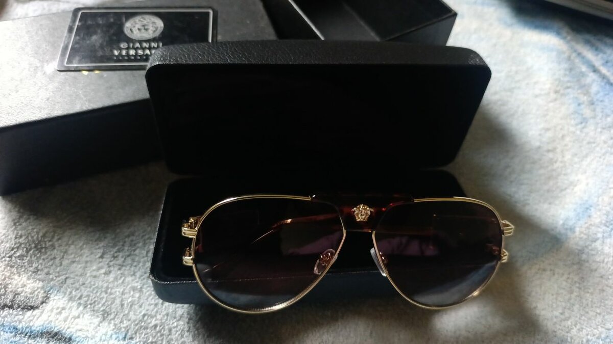 Lunettes de soleil luxe Versace