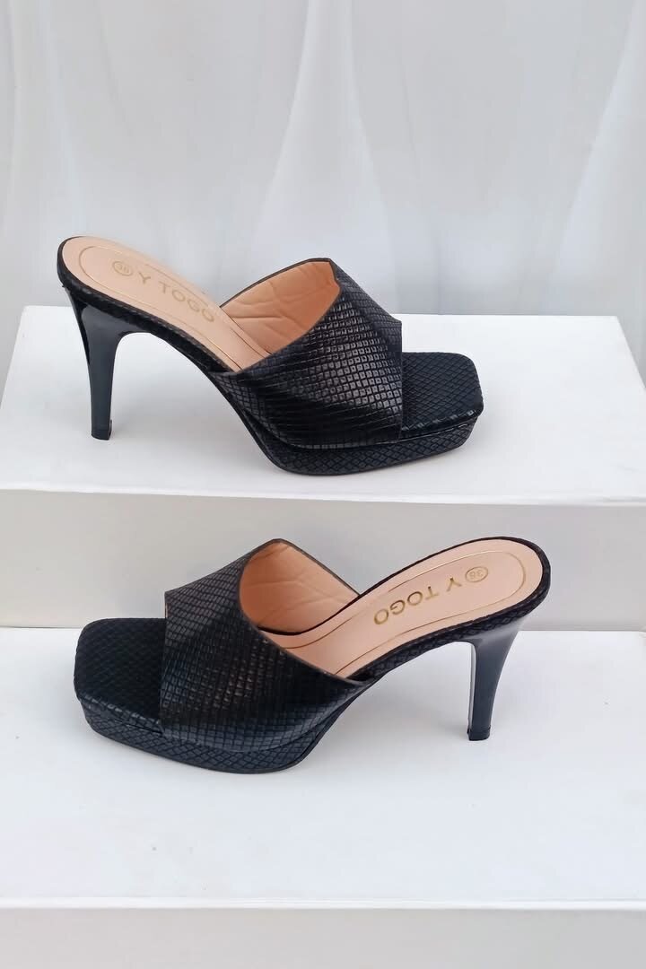 Sandales à talons élégantes