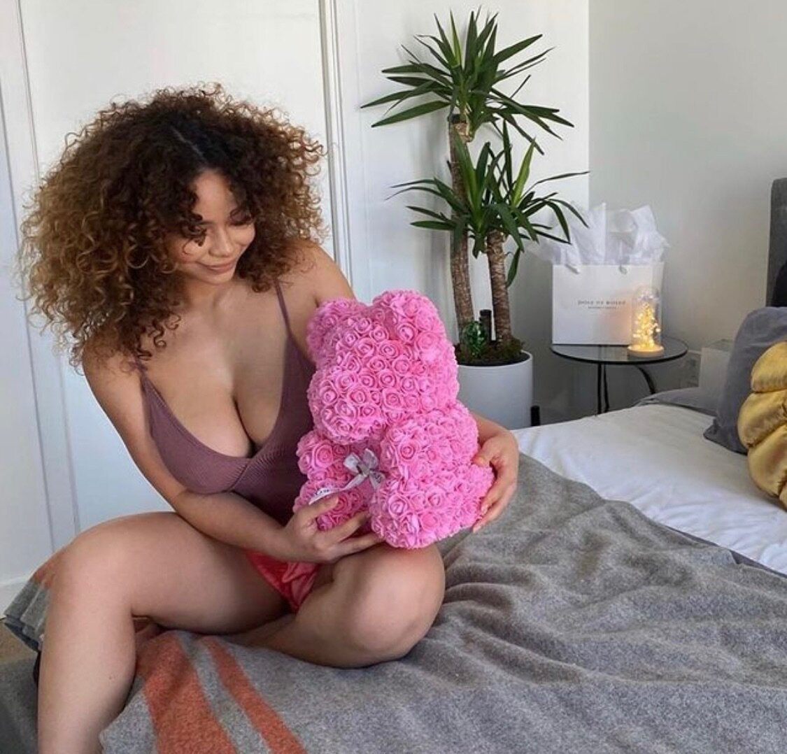 ours en peluche fleur