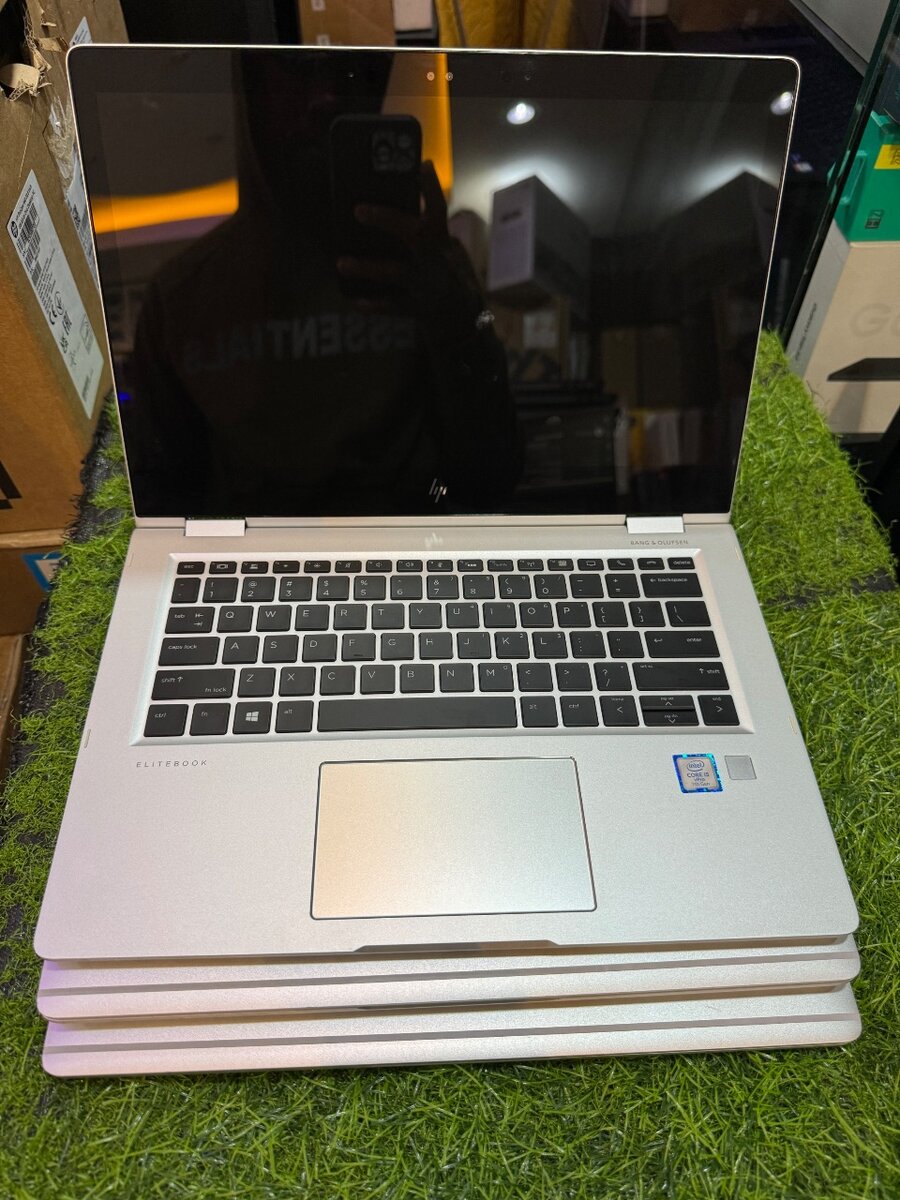 HP Elitebook 1030 G2 X360 Processor Intel Core i5 256GB SSD