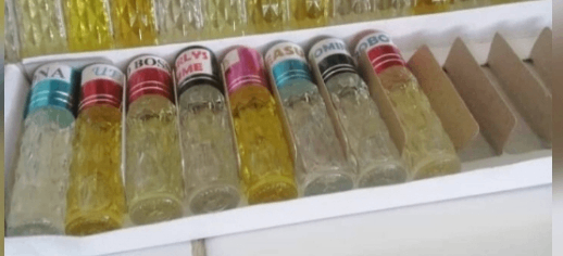 Ensemble de Parfums Miniatures